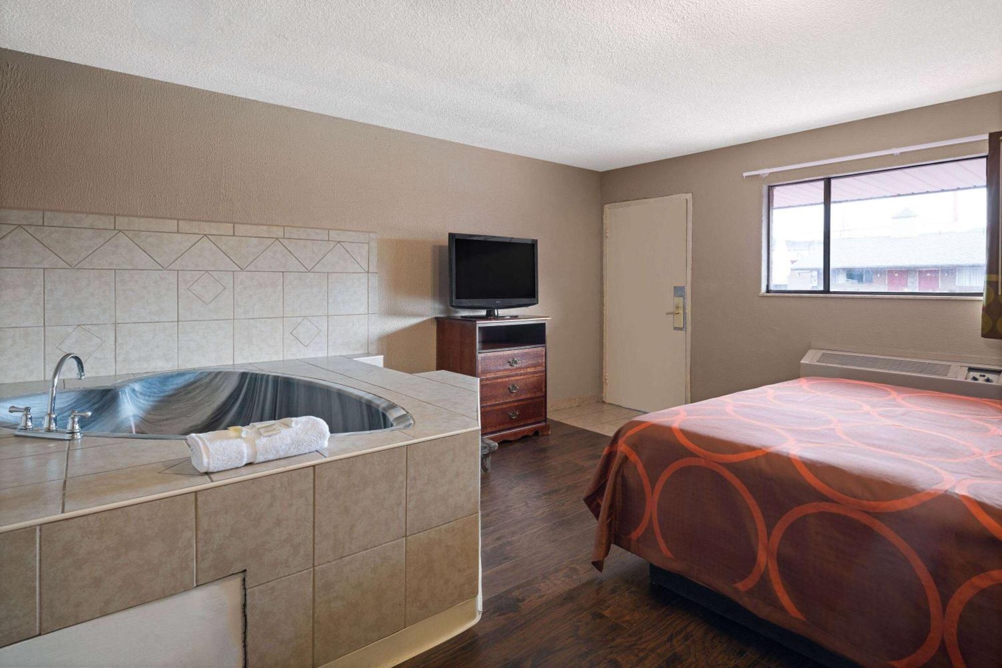 Super 8 By Wyndham Youngstown Girard エクステリア 写真